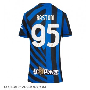 Inter Milan Alessandro Bastoni #95 Dámské Domácí Dres 2024-25 Krátký Rukáv