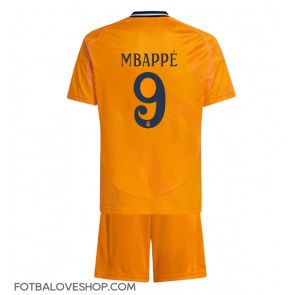 Real Madrid Kylian Mbappe #9 Dětské Venkovní Dres 2024-25 Krátký Rukáv (+ trenýrky)