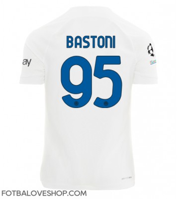 Inter Milan Alessandro Bastoni #95 Venkovní Dres 2023-24 Krátký Rukáv